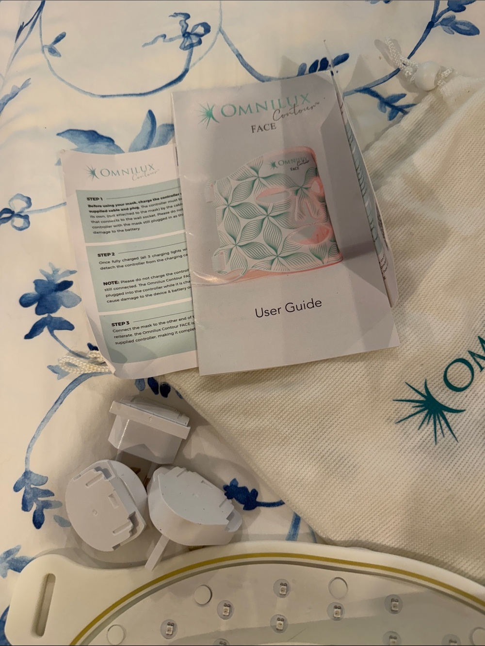 Omnilux Contour Face LED Therapy Mask - Cream with Teal Leaf Pattern - Picture 4 of 5